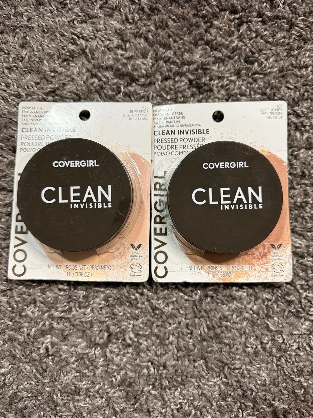 Covergirl Clean Invisible Pressed Powder - 1 per order- Buff Beige Soft Honey